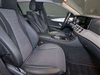 gebraucht Mercedes E300 4M T AVANTGARDE/360'/NAVI/LED/DISTRONIC