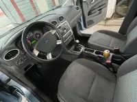 Używany Ford Focus 101 KM (74 kW) 2006 Niebieski Kombi