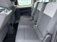 Gebraucht VW Caddy Trendline 102 PS (75 kW) 2012 Silber Van / Kleinbus