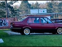 Second-hand VW Jetta 90 CP (66 kW) 1985 Roșu Berlinǎ