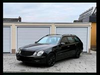 Gebraucht Mercedes E320 Avantgarde 224 PS (164 kW) 2007 Schwarz Kombi