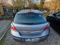 Gebraucht Opel Astra 90 PS (66 kW) 2005 Schwarz Limousine