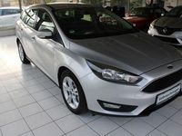 Gebraucht Ford Focus 101 PS (74 kW) 2016 Silber Limousine