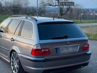 Gebraucht BMW 325 Lifestyle 192 PS (141 kW) 2004 Grau Kombi