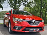 Gebraucht Renault Mégane 101 PS (74 kW) 2017 Rot Limousine