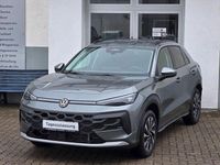 Neu VW T-Roc Life 150 PS (110 kW) 2025 Wolf grey SUV