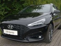 Gebraucht Hyundai i30 Advantage 140 PS (102 kW) 2024 Abyss black Kombi