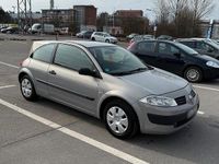 Gebraucht Renault Mégane II 101 PS (74 kW) 2004 Grau Kleinwagen