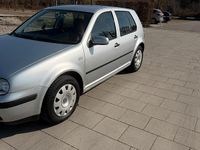 Gebraucht VW Golf IV 105 PS (77 kW) 2003 Silber Kleinwagen