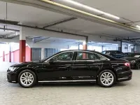 Gebraucht Audi A8 Ambiente 286 PS (210 kW) 2023 Brillantschwarz Limousine