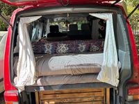 Second-hand VW T4 68 CP (50 kW) 1995 Roșu Van