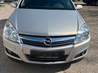 Gebraucht Opel Astra 90 PS (66 kW) 2008 Kombi