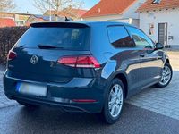 Gebraucht VW Golf VII Trendline 86 PS (63 kW) 2017 Grau Kleinwagen