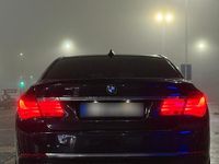 Gebraucht BMW 730 258 PS (189 kW) 2025 Blau Limousine
