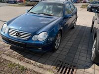 Usata Mercedes C230 197 CV (144 kW) 2001 Blu Coupé