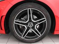 Gebraucht Mercedes A180 AMG line 136 PS (100 kW) 2018 Rot Limousine