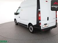 Gebraucht Renault Trafic 146 PS (107 kW) 2021 Weiß Van / Kleinbus
