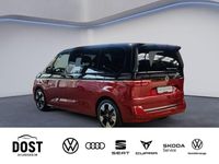 Second-hand VW Multivan Style 204 CP (150 kW) 2026 Roșu Monovolum