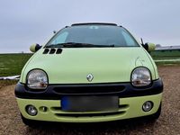 Second-hand Renault Twingo 58 CP (42 kW) 2006 Andere farben Hatchback