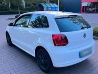 Second-hand VW Polo 60 CP (44 kW) 2010 Alb Hatchback