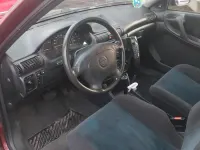 Gebraucht Opel Astra 101 PS (74 kW) 1995 Rot Limousine