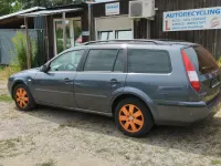 Gebraucht Ford Mondeo 110 PS (80 kW) 2001 Grau Kombi