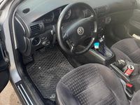 Usata VW Passat 131 CV (96 kW) 2003 Argento Station wagon