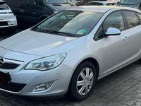 Gebraucht Opel Astra Selection 140 PS (102 kW) 2011 Grau Limousine