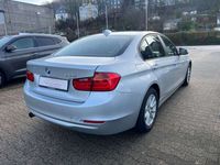 gebraucht BMW 320 320 Baureihe 3 Lim. i NAVI*PDC*LED*XENON*TEMP