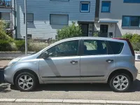 Gebraucht Nissan Note 88 PS (64 kW) 2010 Silber Kleinwagen