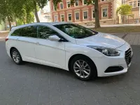 Gebraucht Hyundai i40 Trend 135 PS (99 kW) 2018 Weiß Kombi