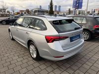 Gebraucht Skoda Octavia Selection 150 PS (110 kW) 2024 Silber Kombi