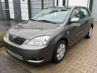 Używany Toyota Corolla 97 KM (71 kW) 2003 Szary Sedan/Limuzyna