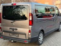 Gebraucht Renault Trafic 145 PS (106 kW) 2017 Grau Van / Kleinbus