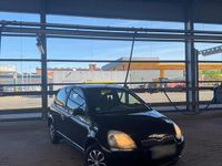 Gebraucht Toyota Yaris 75 PS (55 kW) 2000 Schwarz Kleinwagen
