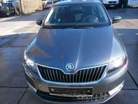 Gebraucht Skoda Rapid Ambition 105 PS (77 kW) 2015 Metalgrau metallic Kleinwagen