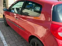 Gebraucht Renault Clio 75 PS (55 kW) 2007 Rot Kleinwagen