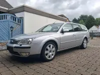 Gebraucht Ford Mondeo Titanium X 131 PS (96 kW) 2003 Silber Kombi