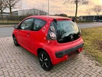 Second-hand Citroën C1 68 CP (50 kW) 2007 Roșu Hatchback