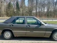 Gebraucht Mercedes 190 94 PS (69 kW) 1990 Andere Limousine