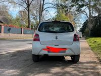 Gebraucht Renault Twingo 75 PS (55 kW) 2010 Weiß Kleinwagen