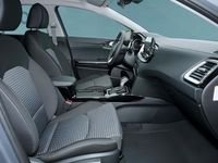 Neu Kia Ceed 140 PS (102 kW) 2025 Silber Kleinwagen