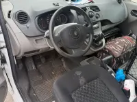 Używany Renault Kangoo 85 KM (62 kW) 2010 Biały Sedan/Limuzyna