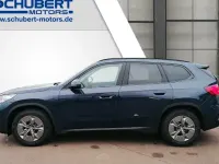 Gebraucht BMW iX1 Performance 150 kW (204 PS) 2025 Blau SUV
