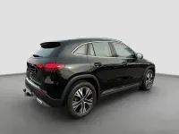 Gebraucht Mercedes GLA200 Progressive 150 PS (110 kW) 2025 Metalliclack kosmosschwarz (metallic) SUV