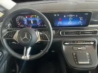 Gebraucht Mercedes V250 Style 190 PS (139 kW) 2025 Hightechsilber metallic Van / Kleinbus