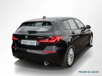 Gebraucht BMW 120 Advantage 190 PS (139 kW) 2023 Black sapphire metallic Kleinwagen