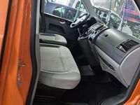 Gebraucht VW T5 102 PS (75 kW) 2009 Orange Van