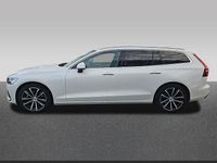 Gebraucht Volvo V60 Core 349 PS (256 kW) 2024 Weiß Kombi