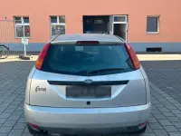 Brugt Ford Focus 100 HK (73 kW) 2000 Sølv Sedan
